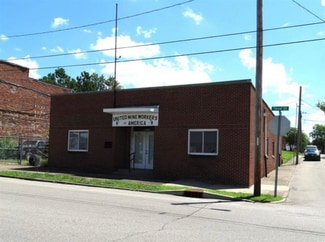 Plus de détails pour 320 S 3rd St, Boonville, IN - Bureau à vendre