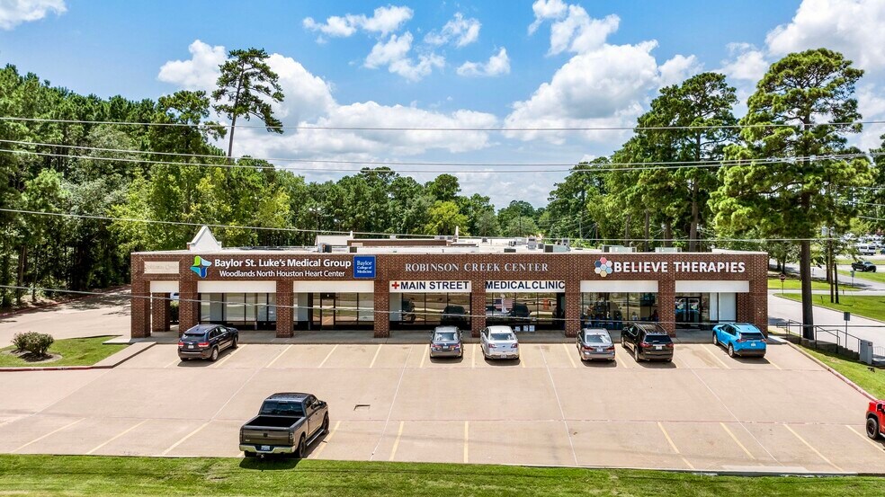521 Interstate 45 S, Huntsville, TX à louer - Photo de l’immeuble – Image 2 sur 4