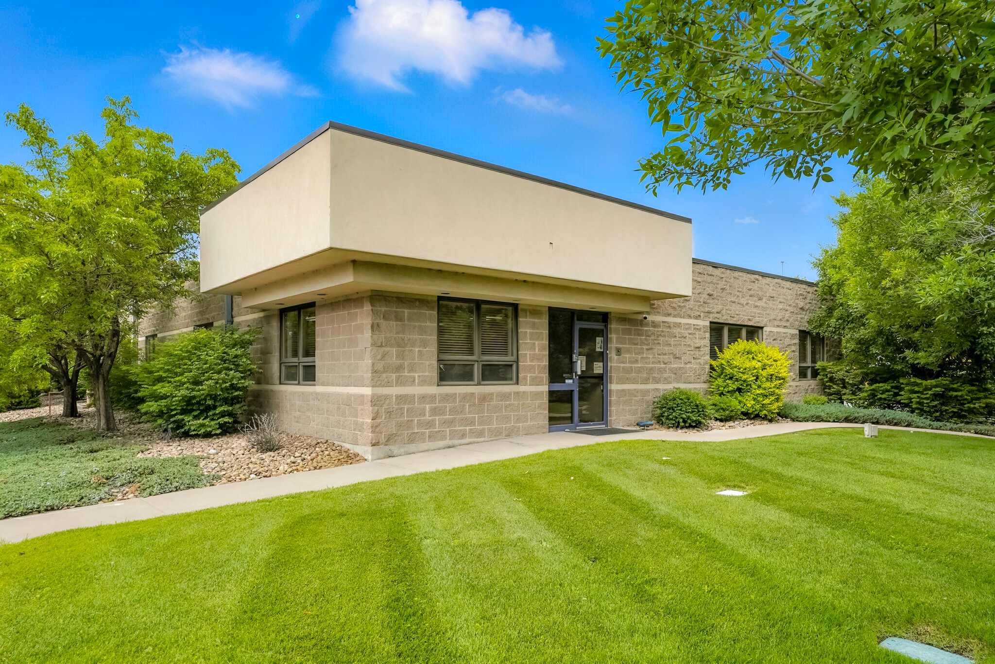 1775 E 69th Ave, Denver, CO à louer Photo intérieure– Image 1 sur 4