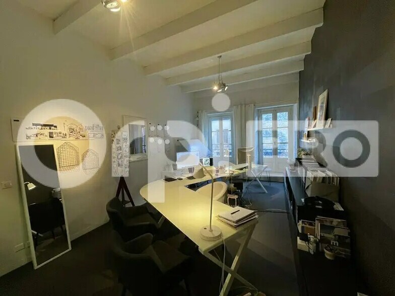 Local d'activités dans Guérande à vendre - Photo intérieure – Image 2 sur 8