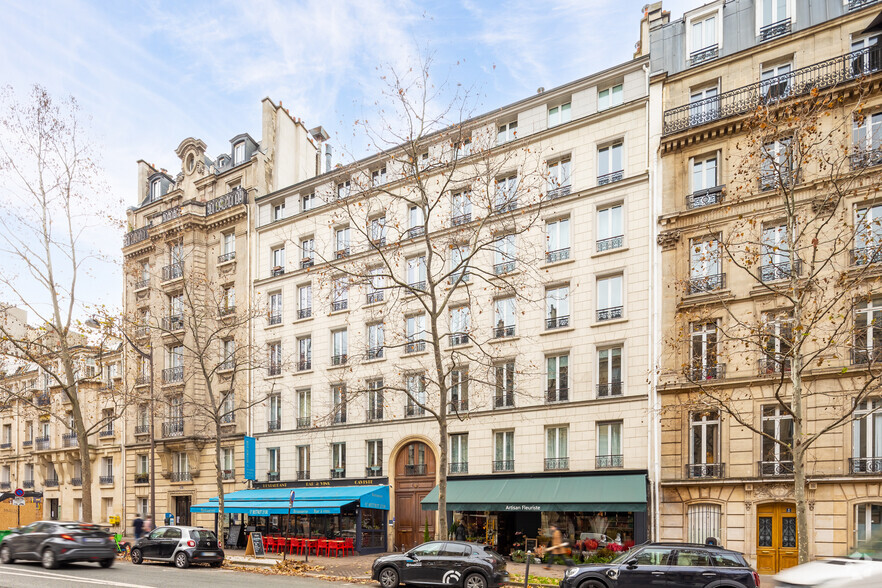 8 Avenue Du Maine, Paris à louer - Photo de l’immeuble – Image 3 sur 3