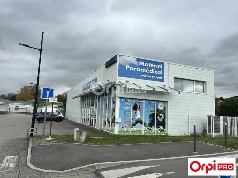 Local commercial dans Loriol-sur-Drôme à vendre - Photo de l’immeuble – Image 1 sur 6