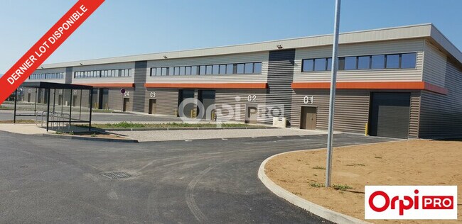 Plus de détails pour Industriel/Logistique à louer