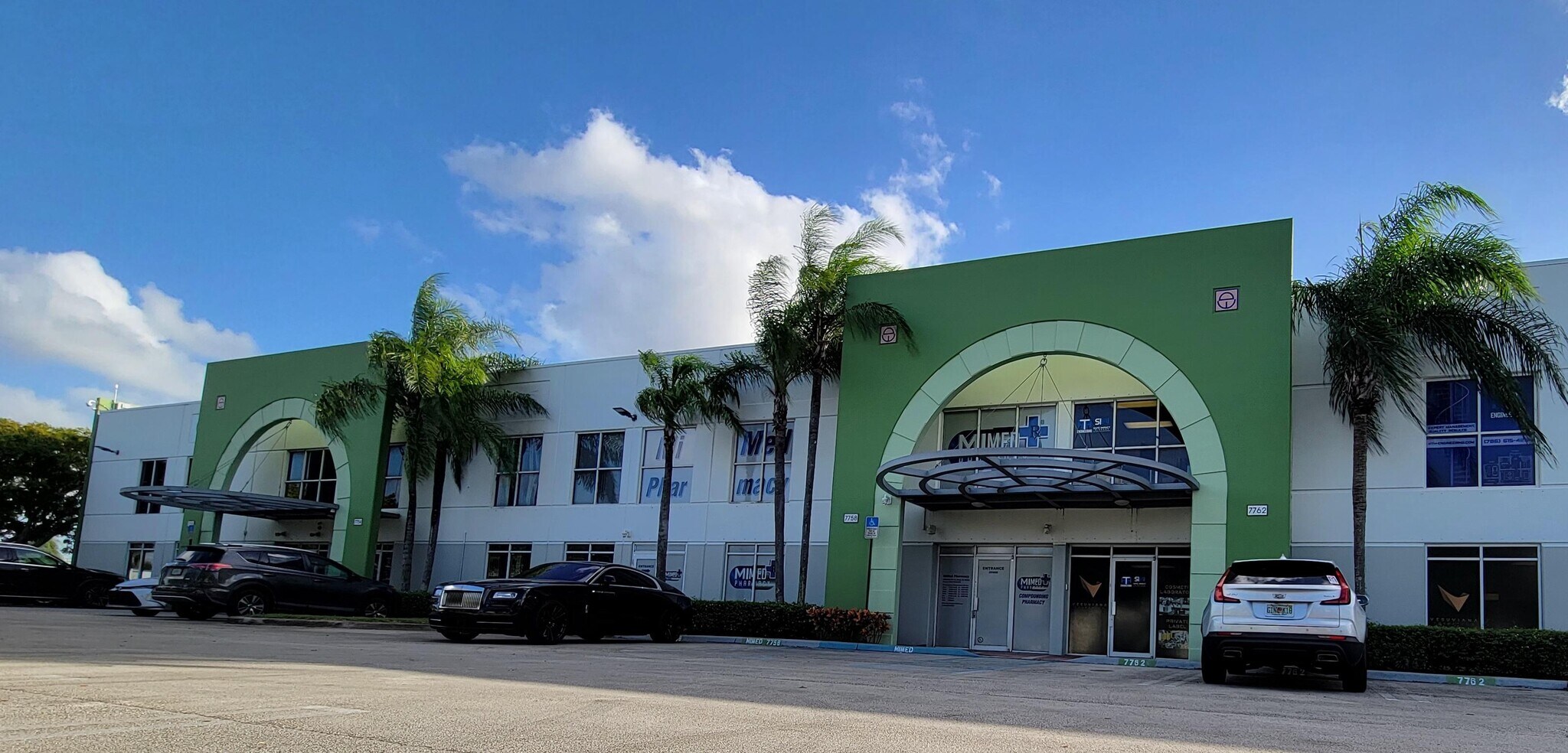 7701-7884 NW 46th St, Doral, FL à louer Photo de l’immeuble– Image 1 sur 38