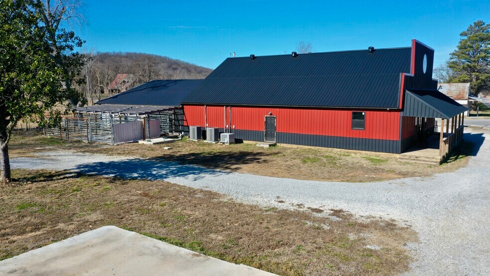 20553 Durham McCord Rd, Elkins, AR à vendre - Photo de l’immeuble – Image 3 sur 17