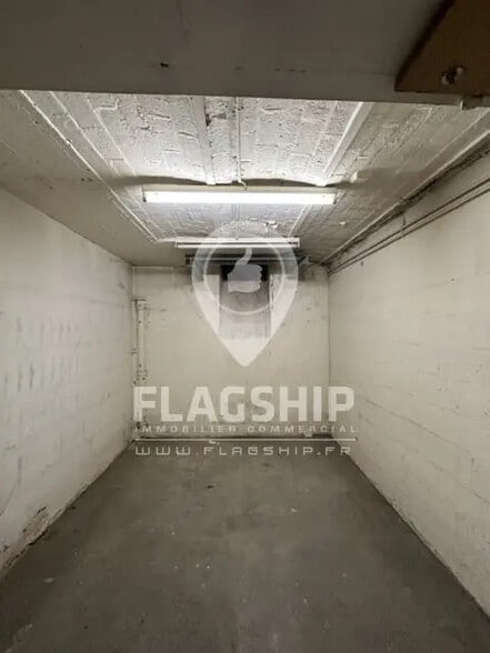 Local commercial dans Paris à louer - Photo intérieure – Image 3 sur 5