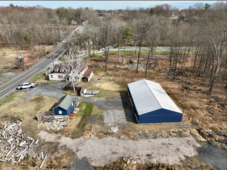2823 Route 52, Pine Bush, NY à vendre - Photo de l’immeuble – Image 2 sur 17