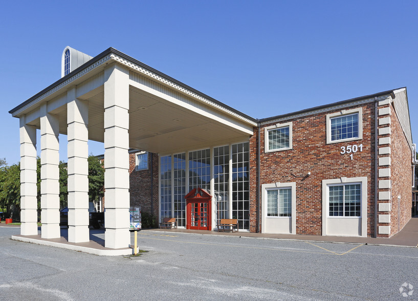 3501 E Independence Blvd, Charlotte, NC à vendre - Photo de l’immeuble – Image 1 sur 50