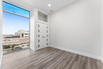 14165-14185 162 Ave NW, Edmonton, AB à louer Photo intérieure– Image 2 sur 53