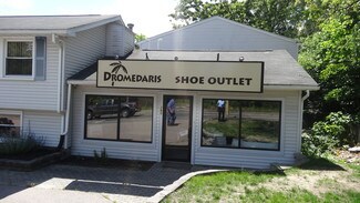 Plus de détails pour 260 S Main St, Bellingham, MA - Local commercial à louer