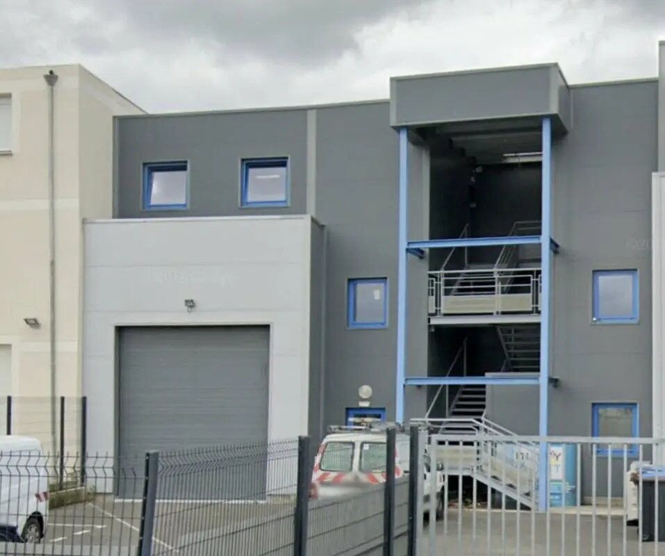 Local d'activités dans Villenoy à vendre Photo de l’immeuble– Image 1 sur 4