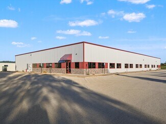 Plus de détails pour 7495 Chavenelle rd, Dubuque, IA - Industriel/Logistique à vendre