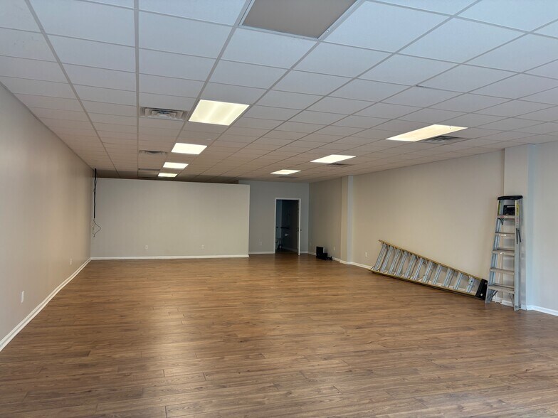 205 S Academy St, Richlands, NC à louer - Photo de l’immeuble – Image 2 sur 6