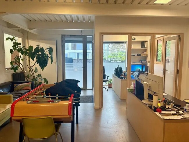 Plus de détails pour Local commercial à vendre