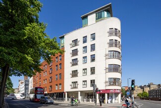 Plus de détails pour 95 Farringdon Rd, Londres - Local commercial à louer
