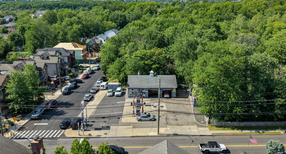 The Sunoco 14 - Gas Station Portfolio portefeuille de 13 biens à vendre sur LoopNet.fr - Photo de l’immeuble – Image 3 sur 15