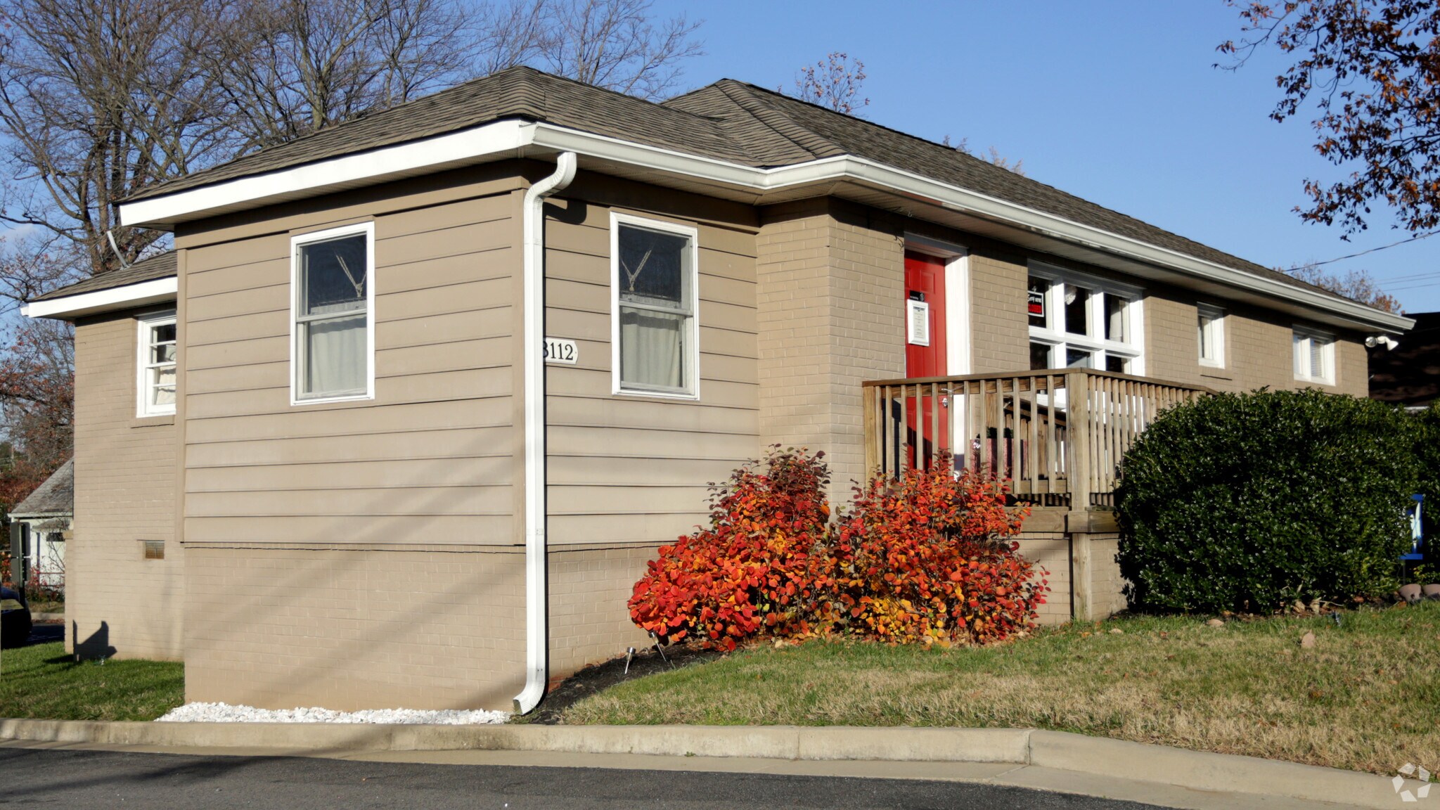 3112 N Parham Rd, Richmond, VA à louer Photo principale– Image 1 sur 18