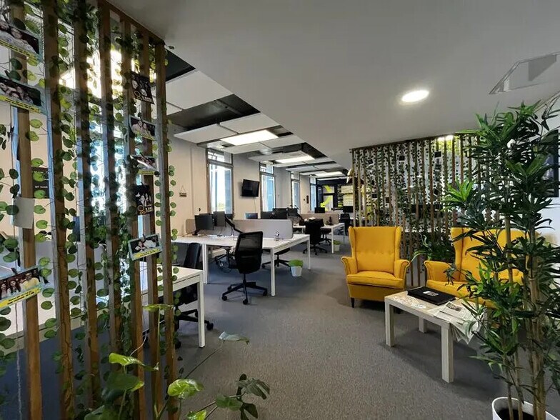 Bureau dans Bordeaux à louer - Photo intérieure – Image 3 sur 11