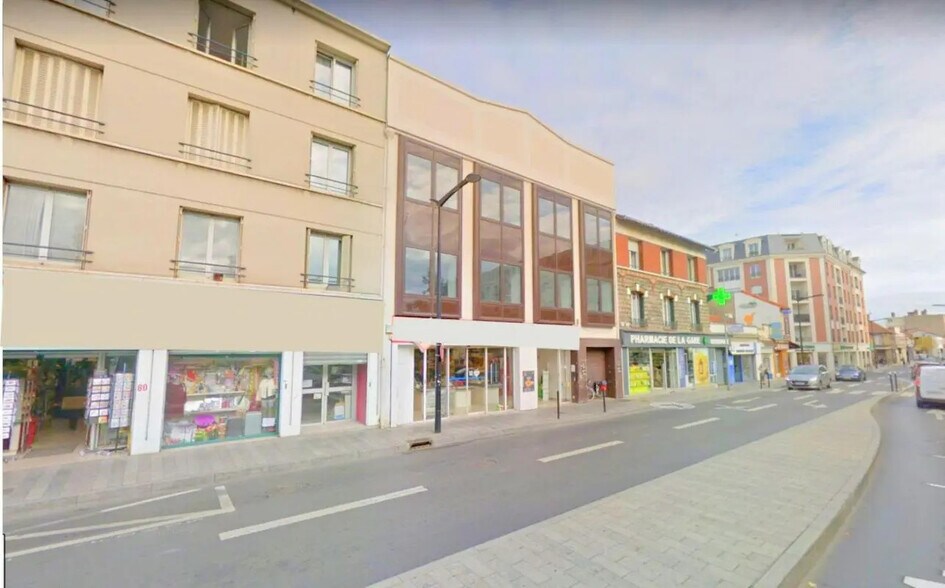 Bureau dans Sartrouville à vendre - Photo de l’immeuble – Image 2 sur 2