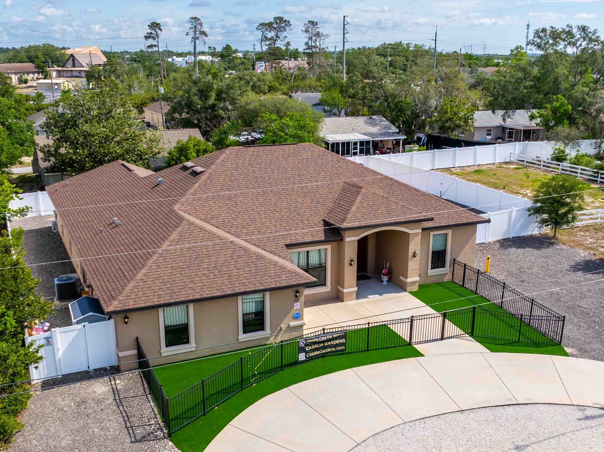 13031 Partridge St, Spring Hill, FL à vendre Photo principale– Image 1 sur 52