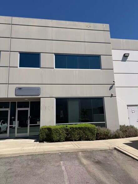 1500 Milliken Ave, Ontario, CA à vendre - Photo de l’immeuble – Image 2 sur 11