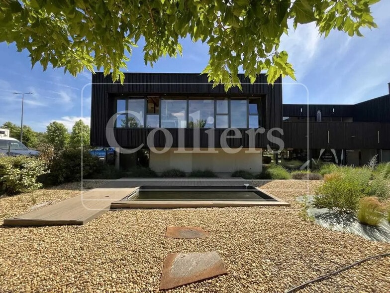 120 rue Emilien Gautier, Aix-en-Provence à louer - Photo de l’immeuble – Image 1 sur 11