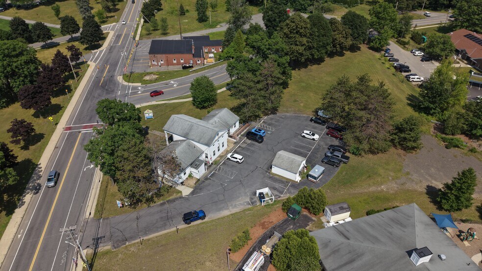 176 Jackson Rd, Devens, MA à vendre - Photo de l’immeuble – Image 2 sur 6