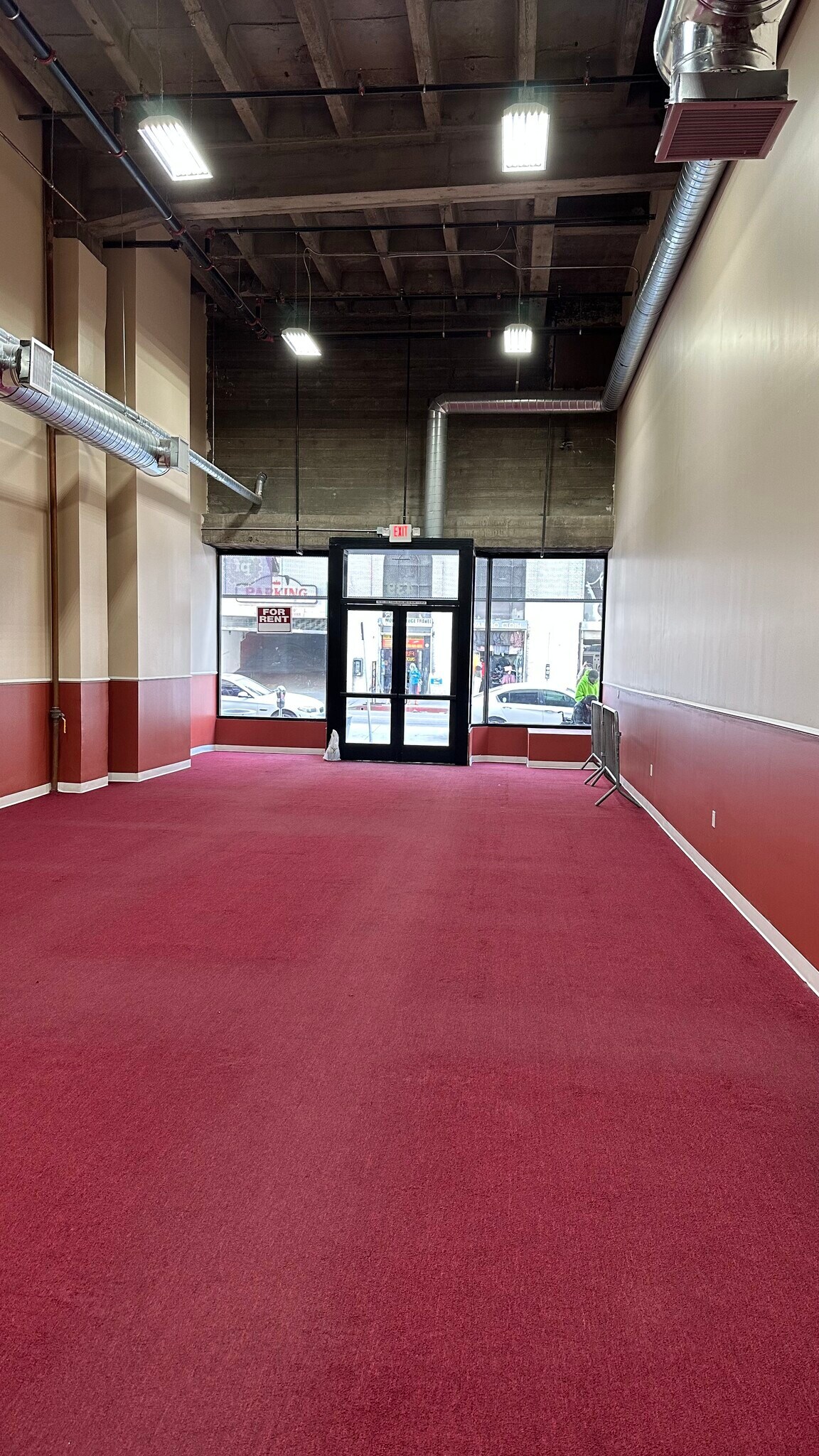 436 S Hill St, Los Angeles, CA à louer Photo intérieure– Image 1 sur 5