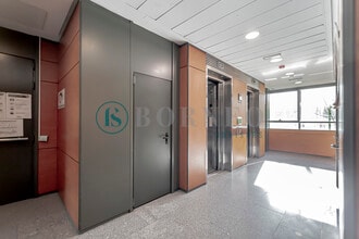 Calle Hermanos García Noblejas, 37 C, Madrid, Madrid à louer Hall d’entrée– Image 2 sur 16