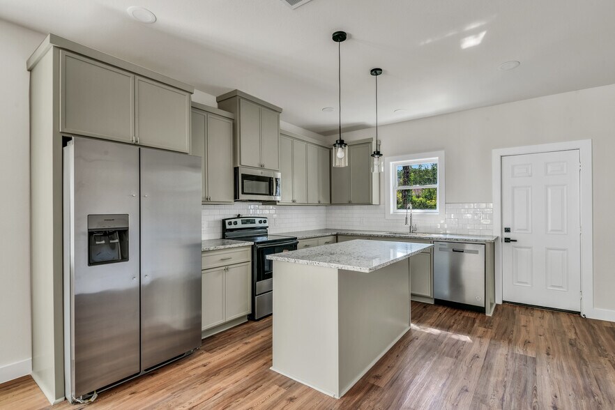 1606 College Ave, Fort Worth, TX à vendre - Photo intérieure – Image 3 sur 8