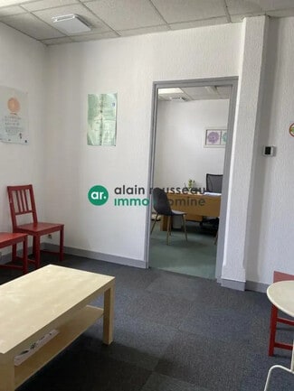 Plus de détails pour Bureau à louer