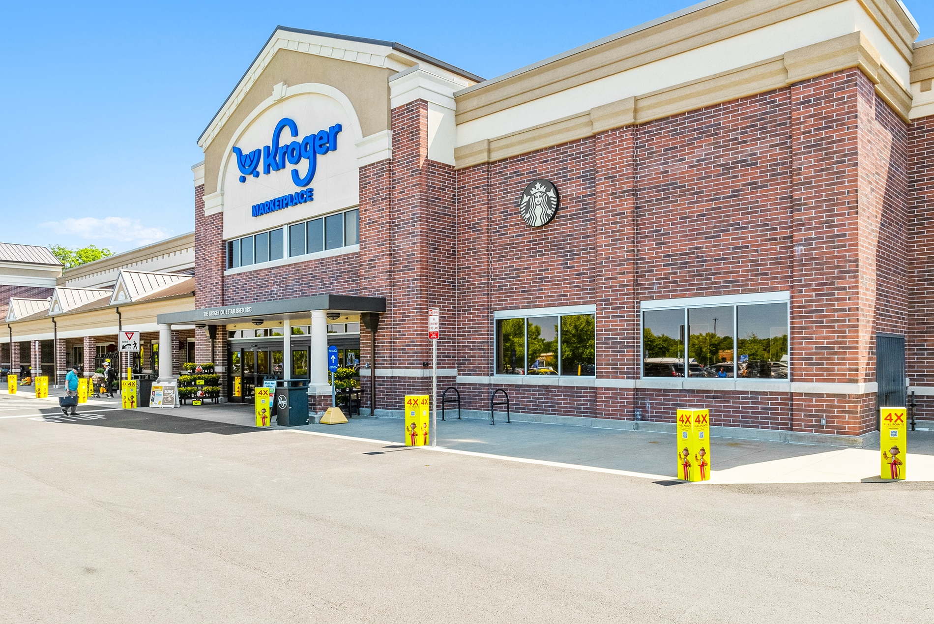 9050 Staples Mill Rd, Richmond, VA à louer Photo principale– Image 1 sur 12