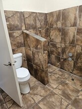 1313 W El Camino Real, Mountain View, CA à louer Photo intérieure– Image 2 sur 2