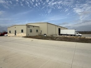 6750 S Old Bastrop Hwy, San Marcos, TX à louer Photo intérieure– Image 1 sur 8