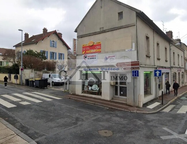 Plus de détails pour Local commercial à vendre