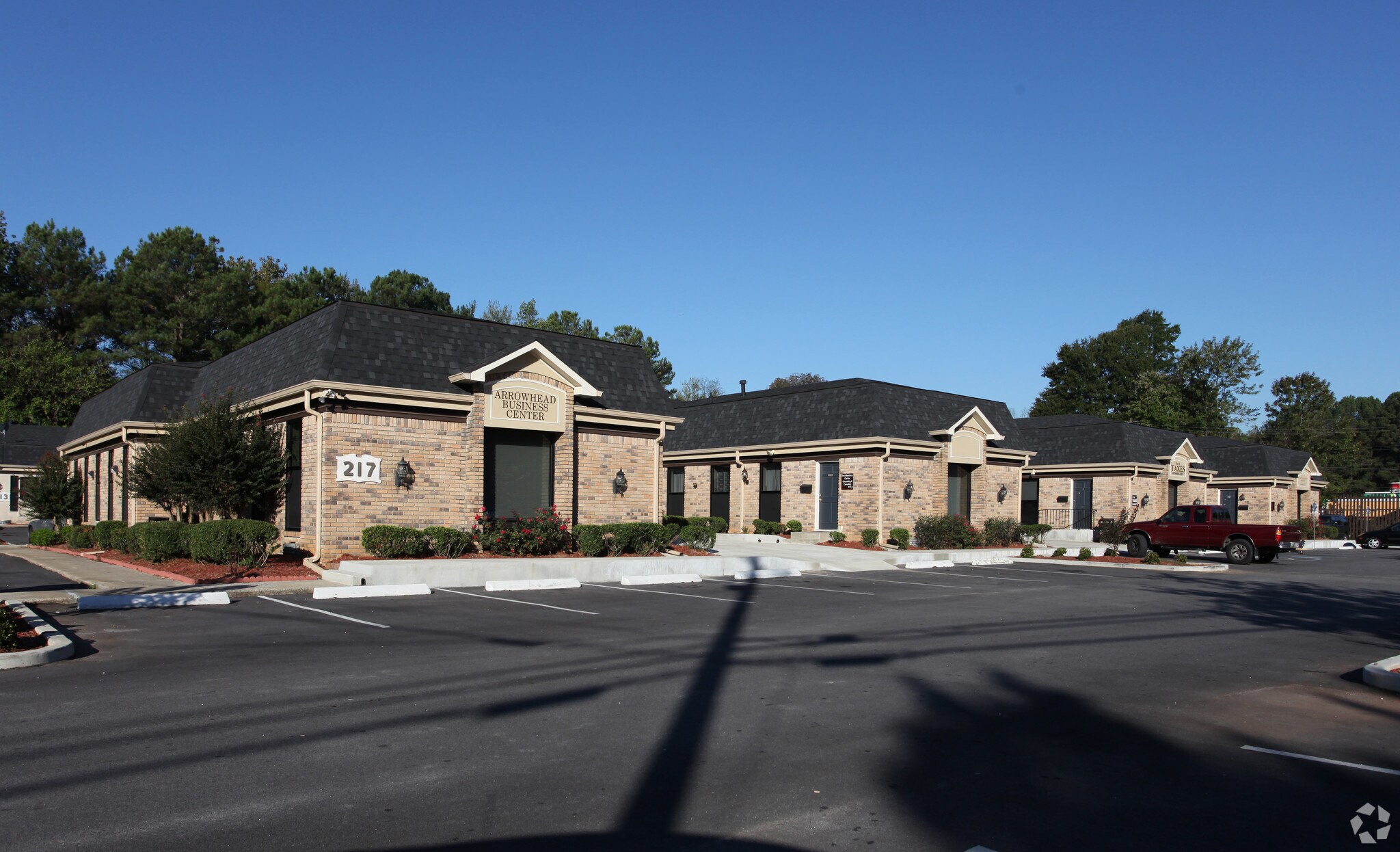 217 Arrowhead Blvd, Jonesboro, GA à louer Photo de l’immeuble– Image 1 sur 7