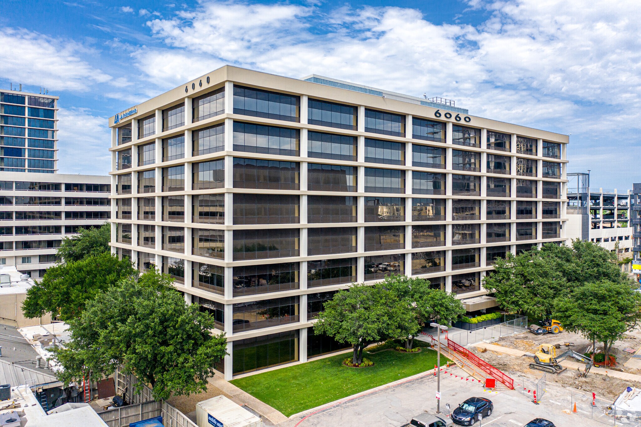 6060 N Central Expy, Dallas, TX à louer Photo principale– Image 1 sur 27