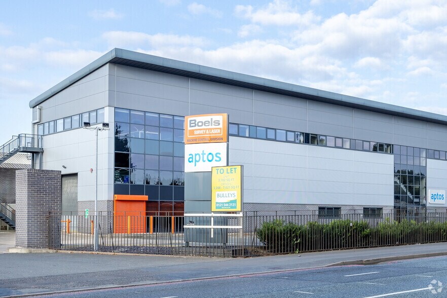 Birmingham Rd, West Bromwich à louer - Photo principale – Image 1 sur 2