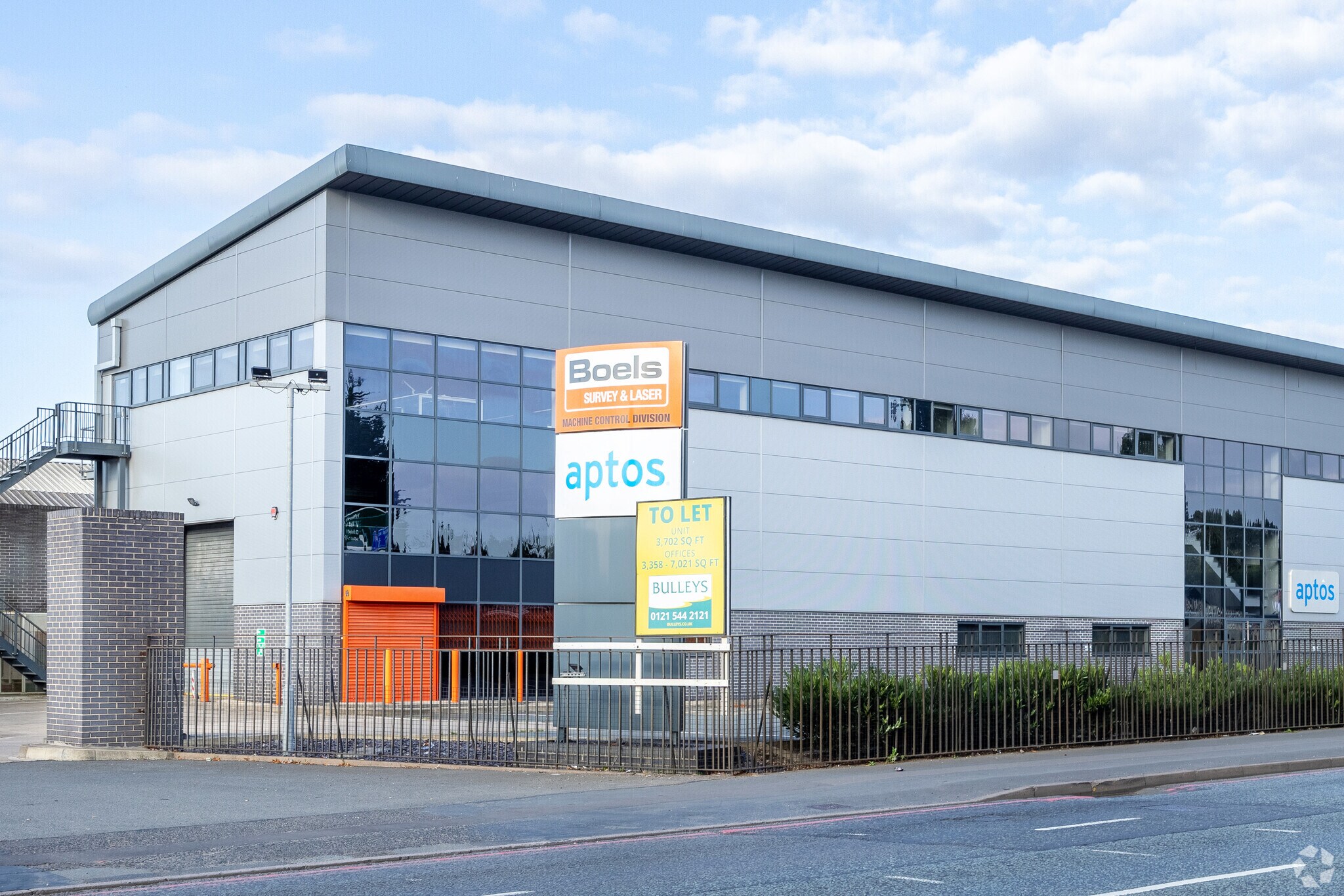 Birmingham Rd, West Bromwich à louer Photo principale– Image 1 sur 3