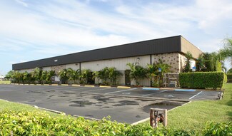 Plus de détails pour 1109 25th St, West Palm Beach, FL - Local d'activités à louer