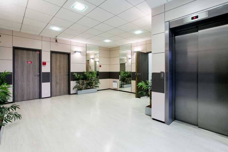 Bureau dans Rueil Malmaison à louer Hall d’entrée– Image 1 sur 7