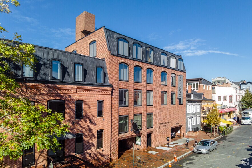 1054-1066 31st St NW, Washington, DC à louer - Photo de l’immeuble – Image 1 sur 4