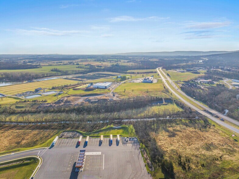 Creamery Ct, Emmitsburg, MD à vendre - Photo de l’immeuble – Image 2 sur 8