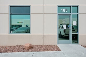 2480 N Decatur Blvd, Las Vegas, NV à louer Photo de l’immeuble– Image 1 sur 1