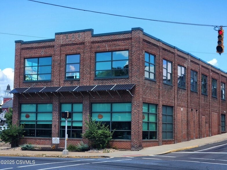 353 Main St, Catawissa, PA à louer - Photo de la construction – Image 2 sur 15