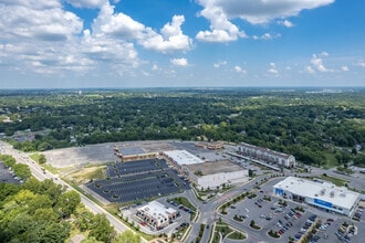 5330 NE Chouteau Trfy, Kansas City, MO - VUE AÉRIENNE  vue de carte