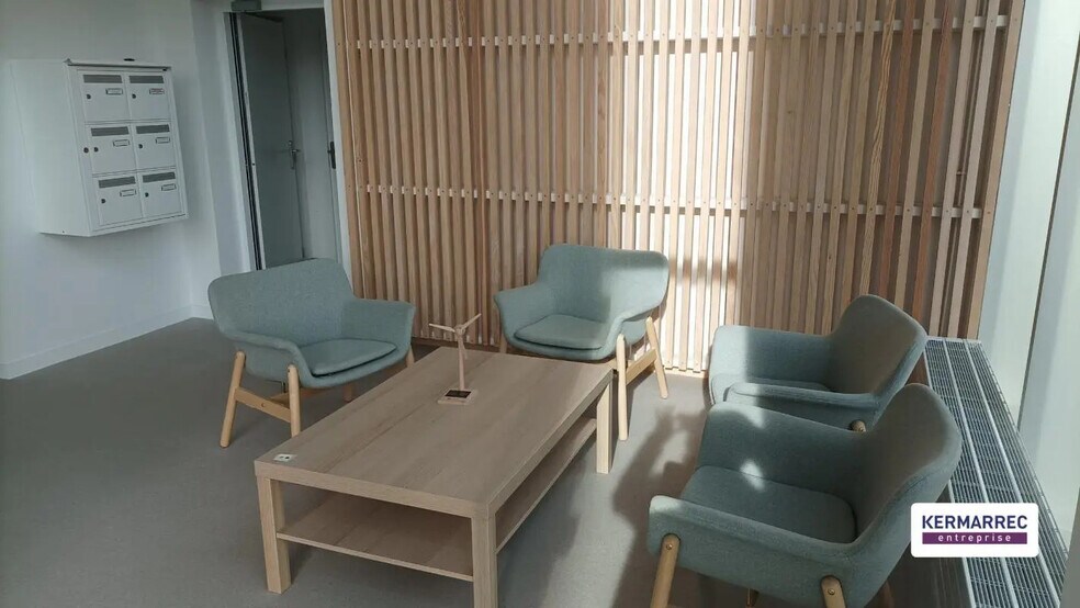 Bureau dans Nantes à louer - Photo de l’immeuble – Image 1 sur 10