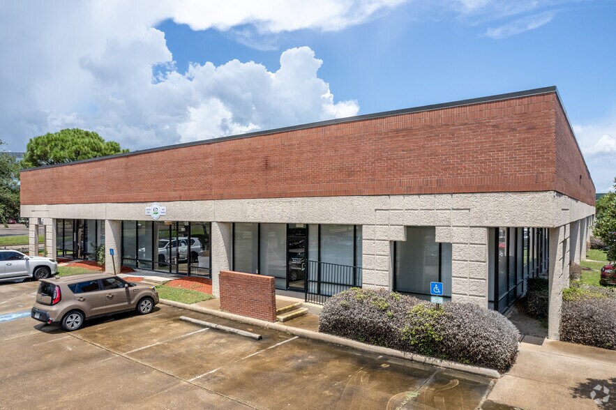 1100 Hercules Ave, Houston, TX à vendre - Photo principale – Image 1 sur 12