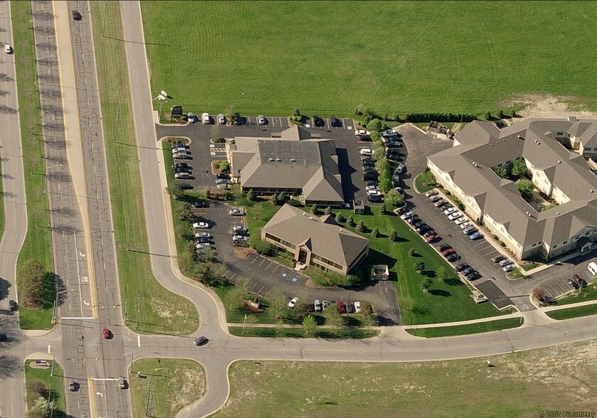 8700 Broadway, Merrillville, IN à vendre - Aérien – Image 2 sur 8