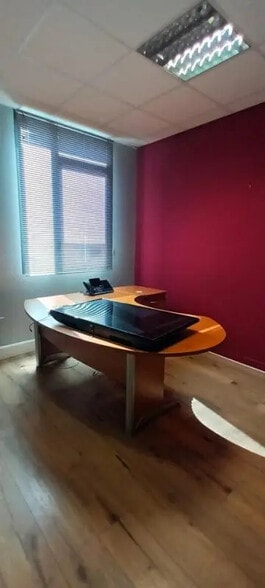 Bureau dans Le Havre à louer - Photo intérieure – Image 3 sur 3
